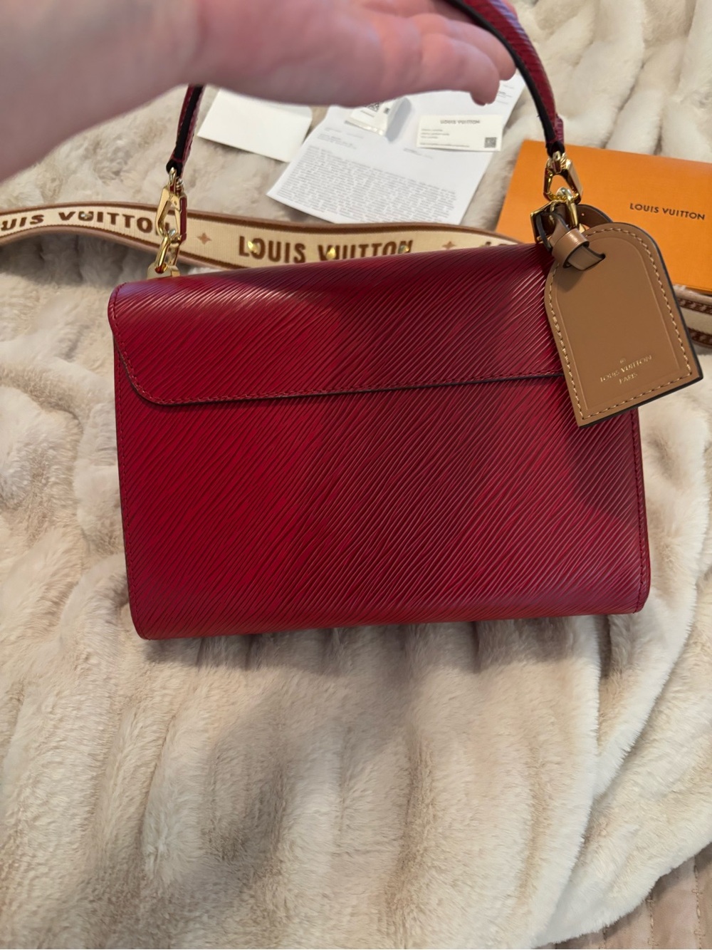 Louis Vuitton Red Epi Leather Twist Crossbody MM - Picture 10 of 14